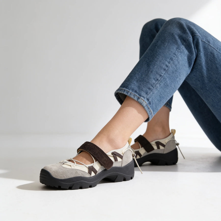 82138378469718